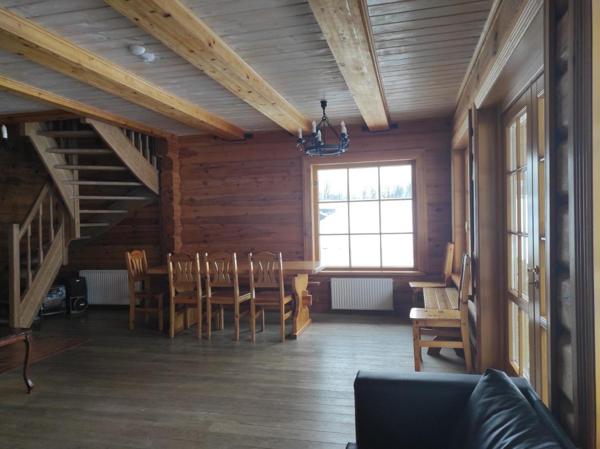 Guest House Unguri Stalbe Exterior photo